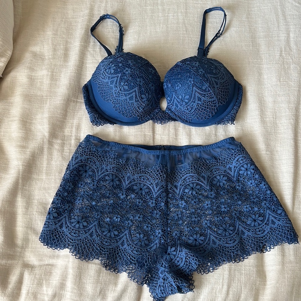Victoria’s Secret blue lace bra and short set